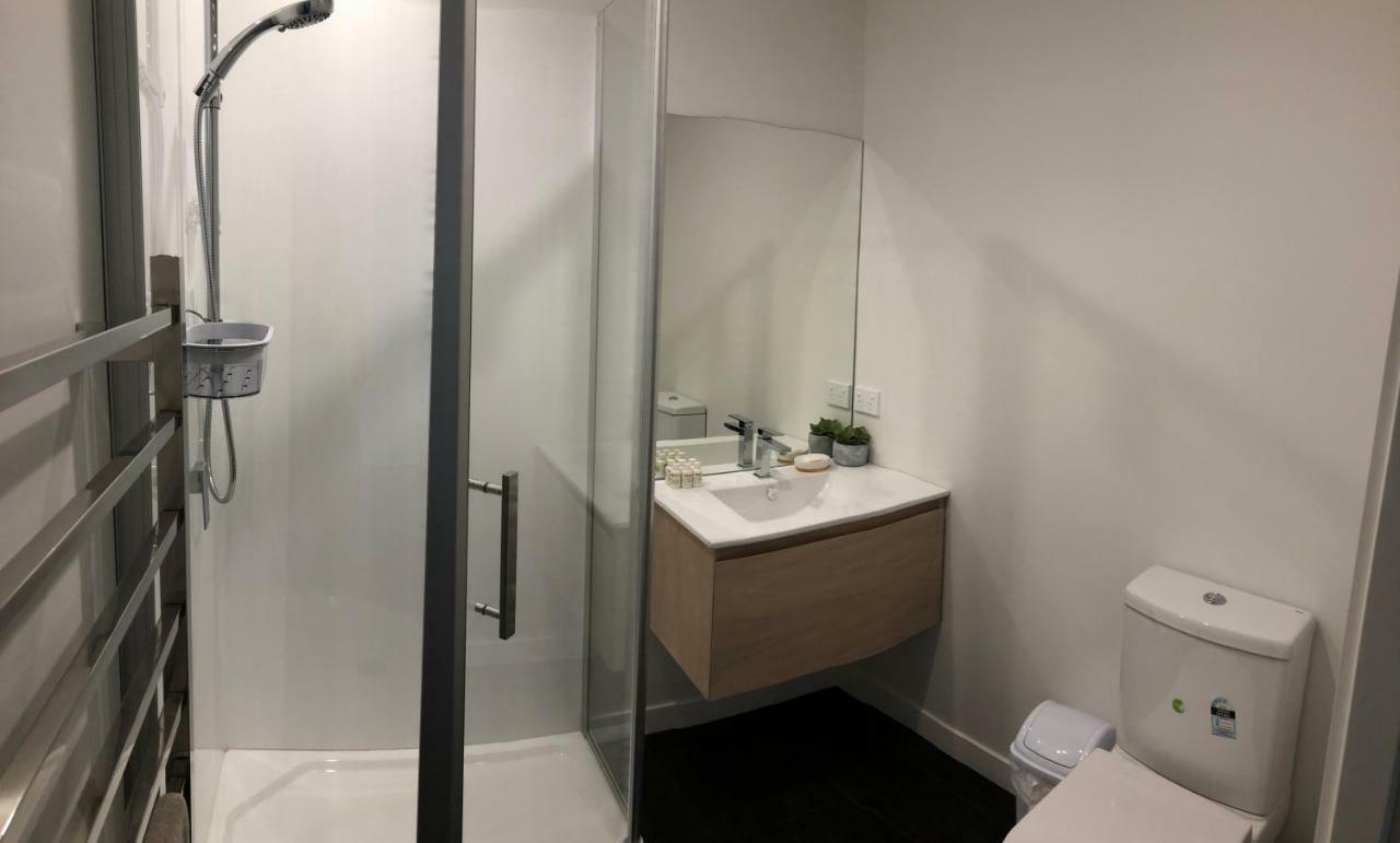 Central Park Gemini Apartments แฮมิลตัน ภายนอก รูปภาพ