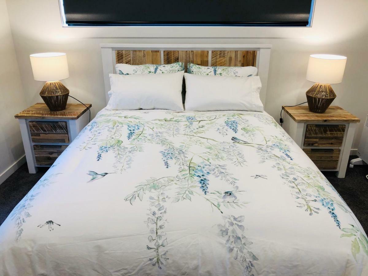 Central Park Gemini Apartments แฮมิลตัน ภายนอก รูปภาพ