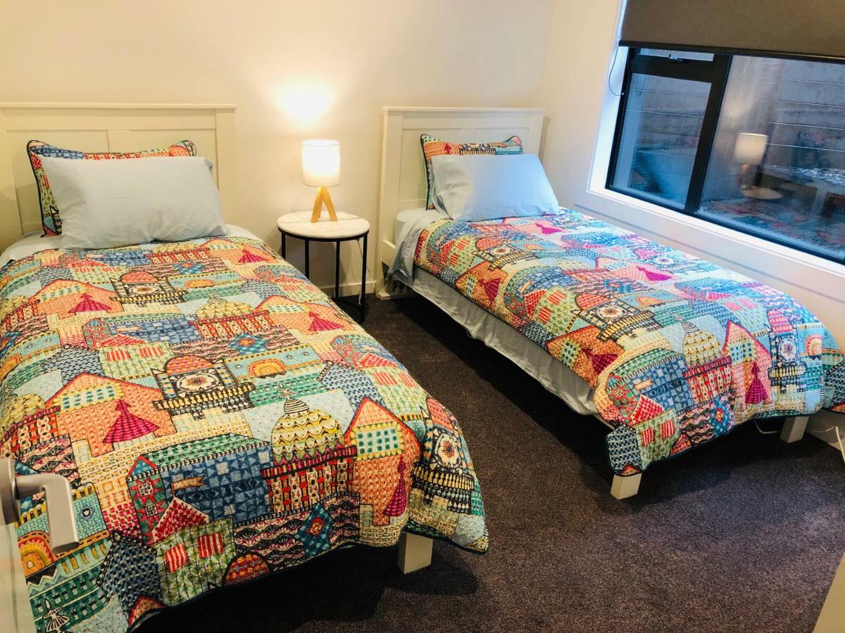 Central Park Gemini Apartments แฮมิลตัน ภายนอก รูปภาพ