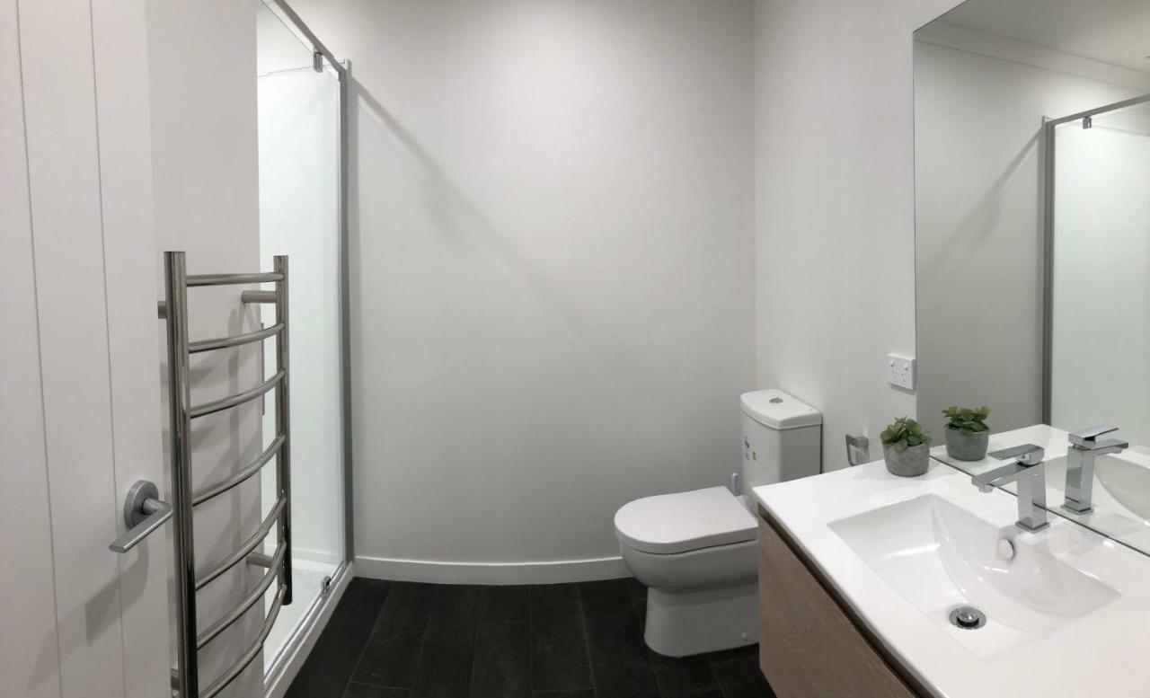 Central Park Gemini Apartments แฮมิลตัน ภายนอก รูปภาพ